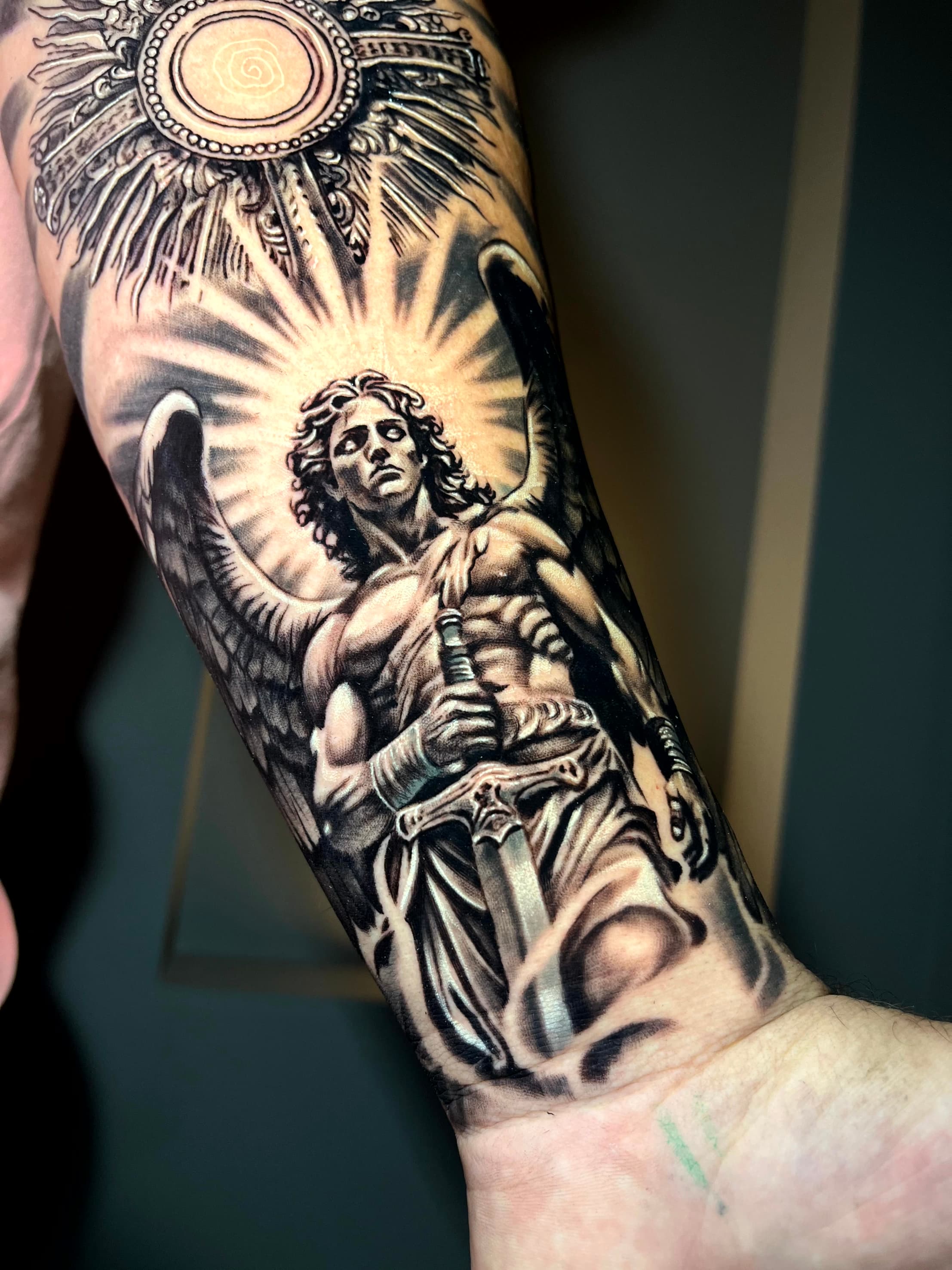 Anjos & divindades — Realismo por Lucas Rego